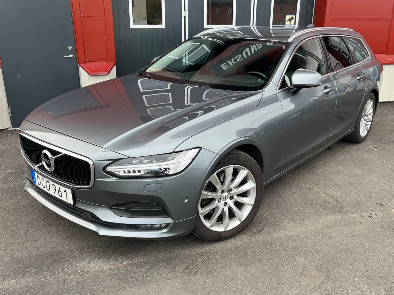 Volvo V90 D4 Business Advanced 2017, bild 3/10