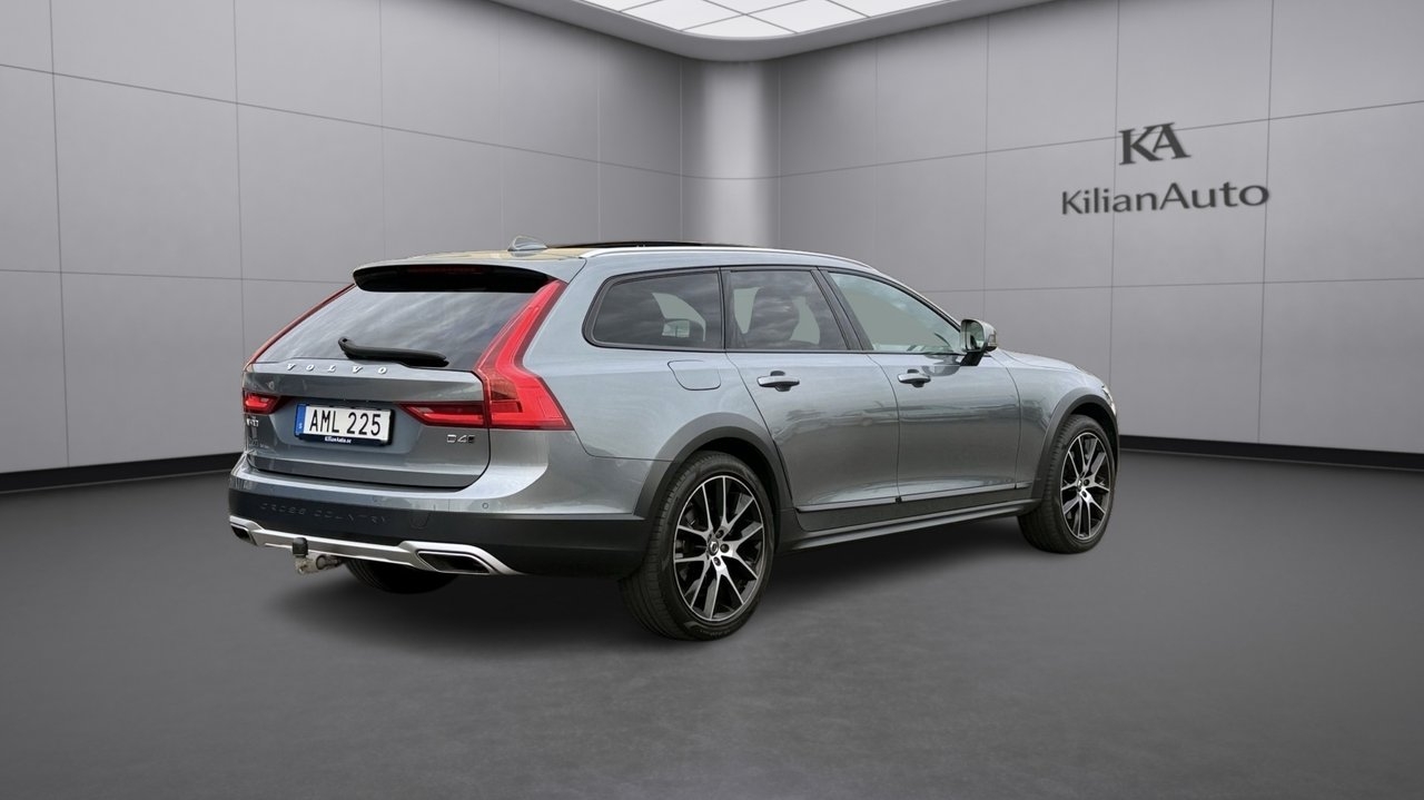 Volvo V90 Cross Country 2019, bild 4/10