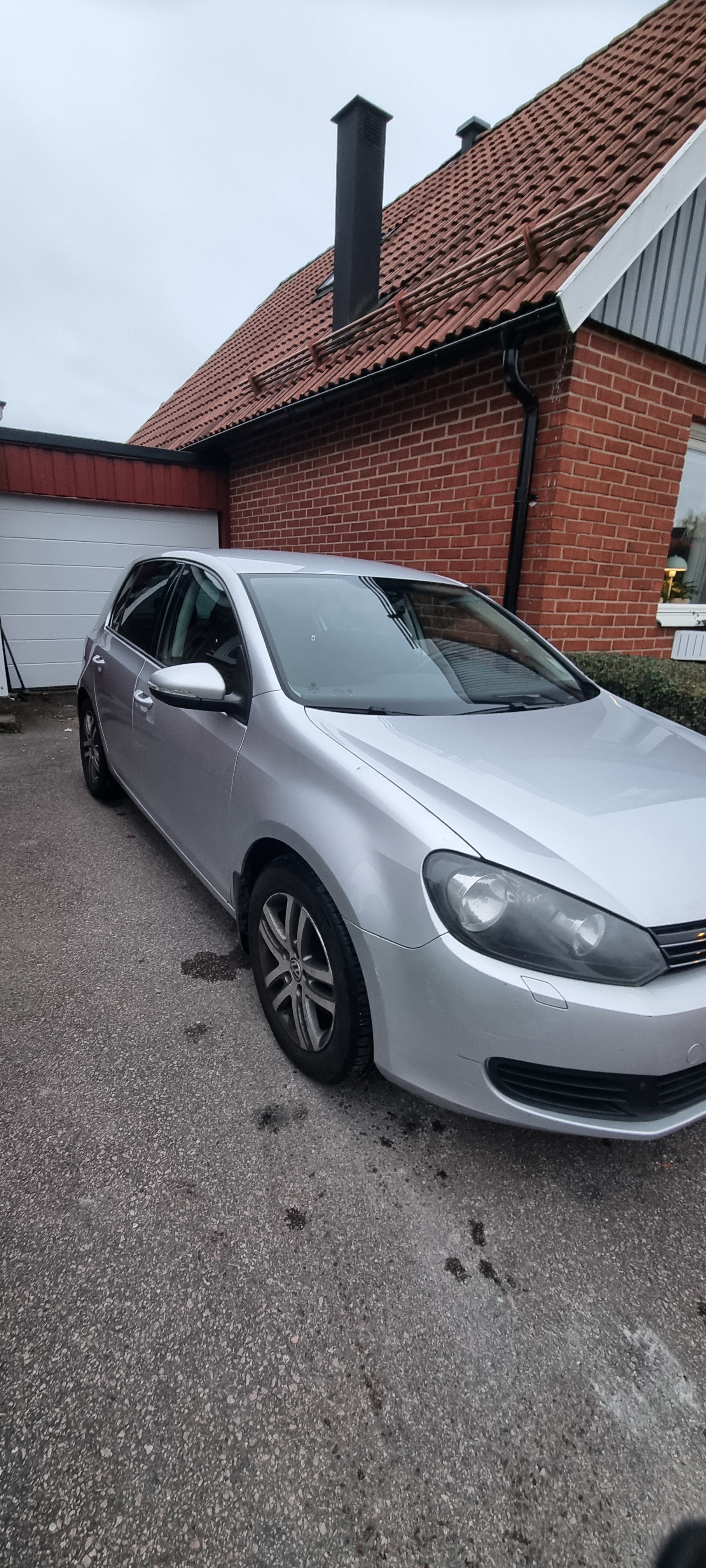Volkswagen Golf 1.6 TDI 2012, bild 2/7