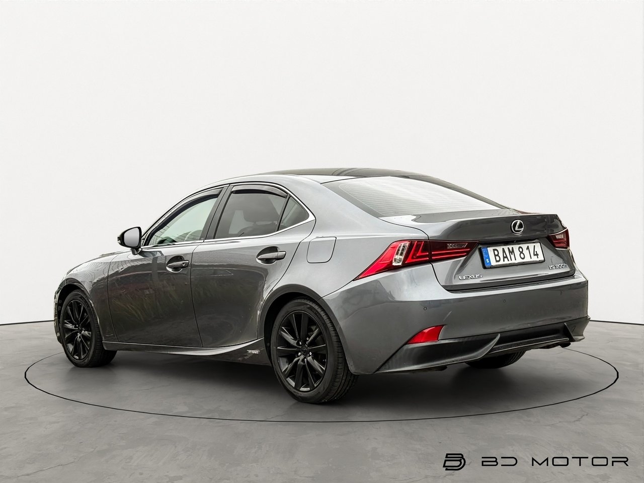 Lexus IS Executive 2014, photo 7/10