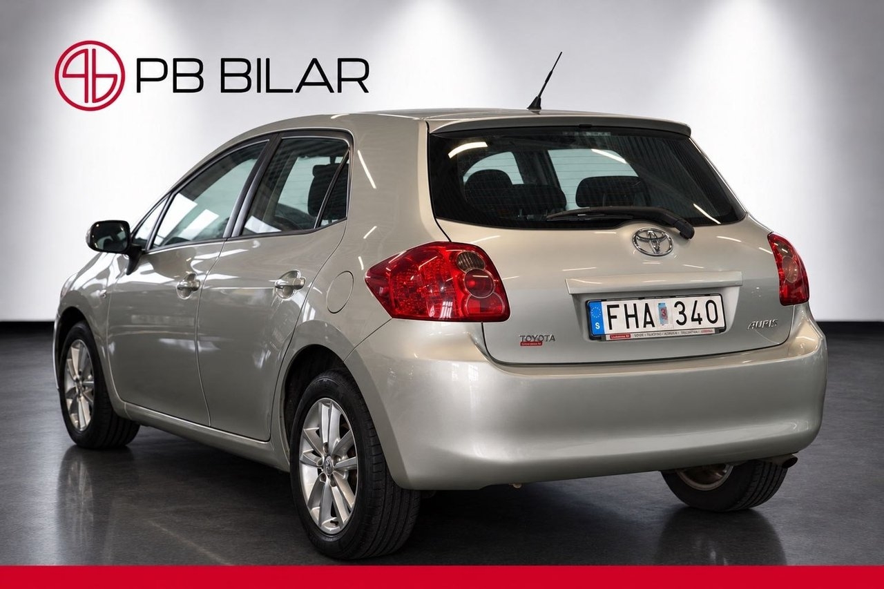 Toyota Auris 1.6 2009, kuva 4/10