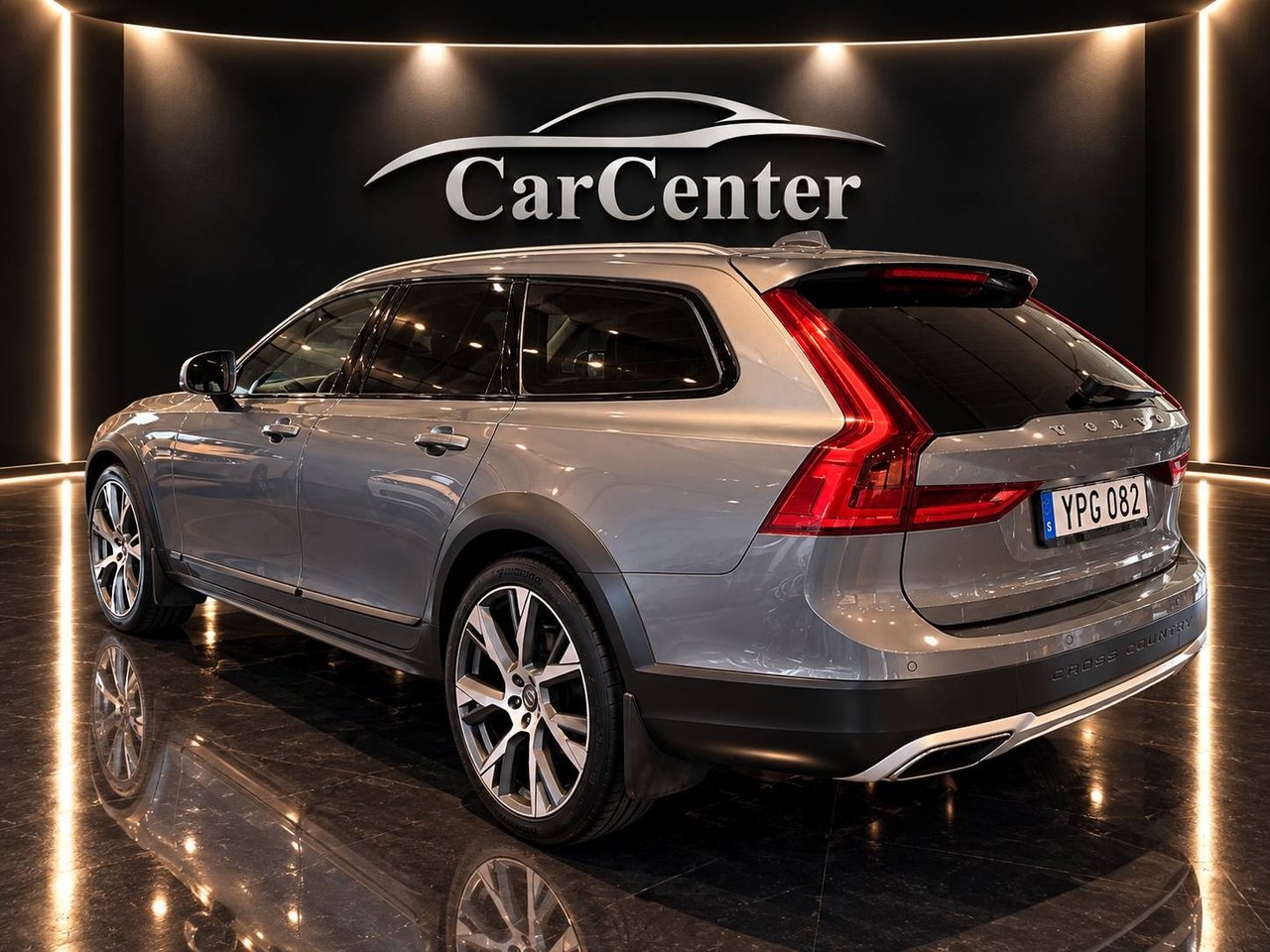 Volvo V90 Cross Country D5 2018, bild 6/10