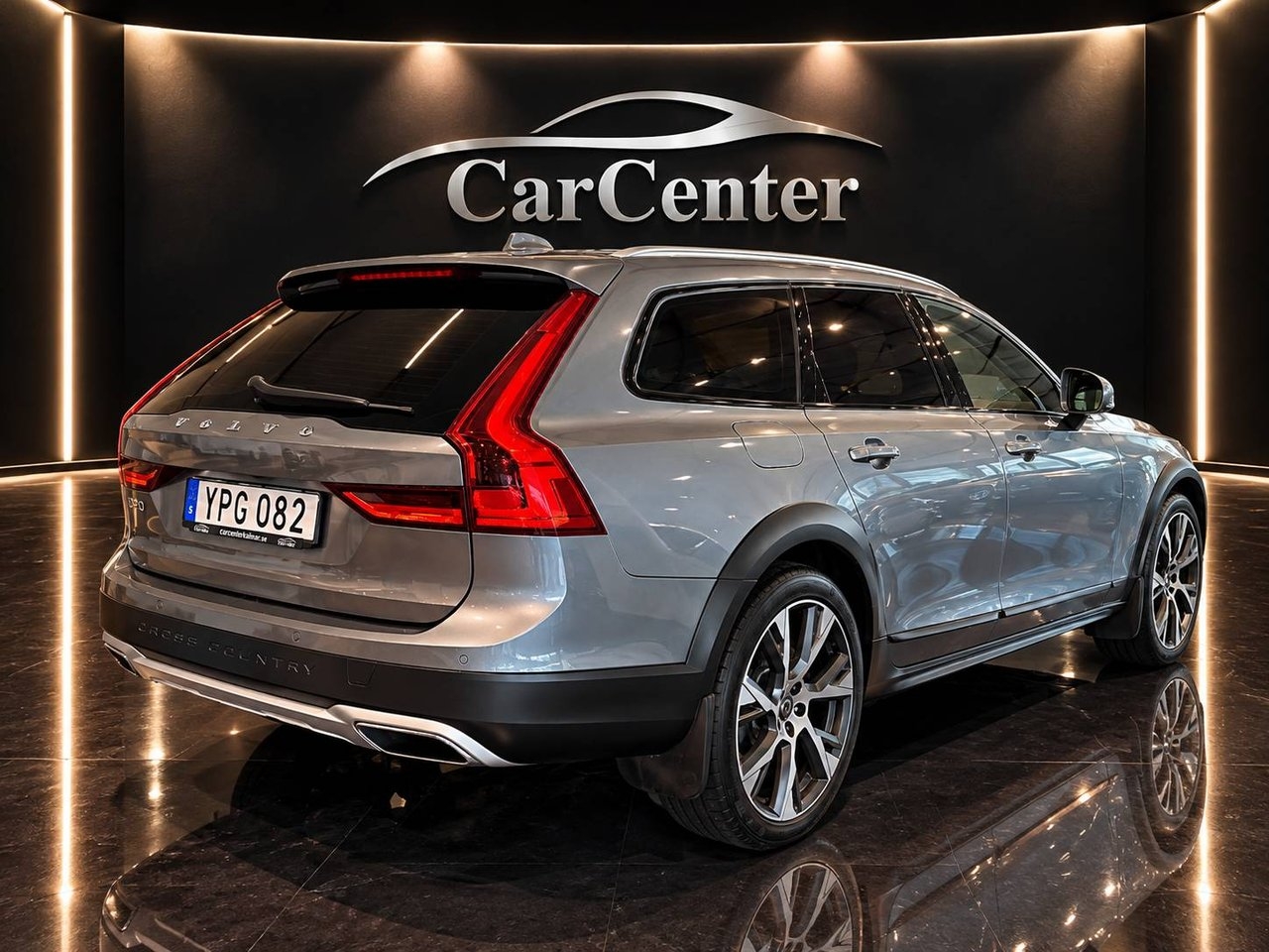 Volvo V90 Cross Country D5 2018, bild 5/10