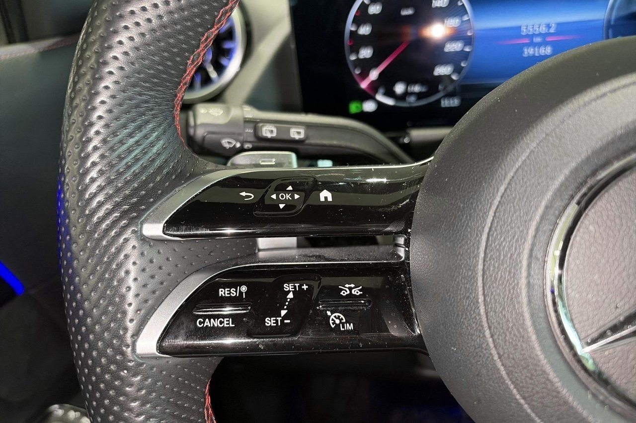 Mercedes-Benz GLA 2024, bild 7/10