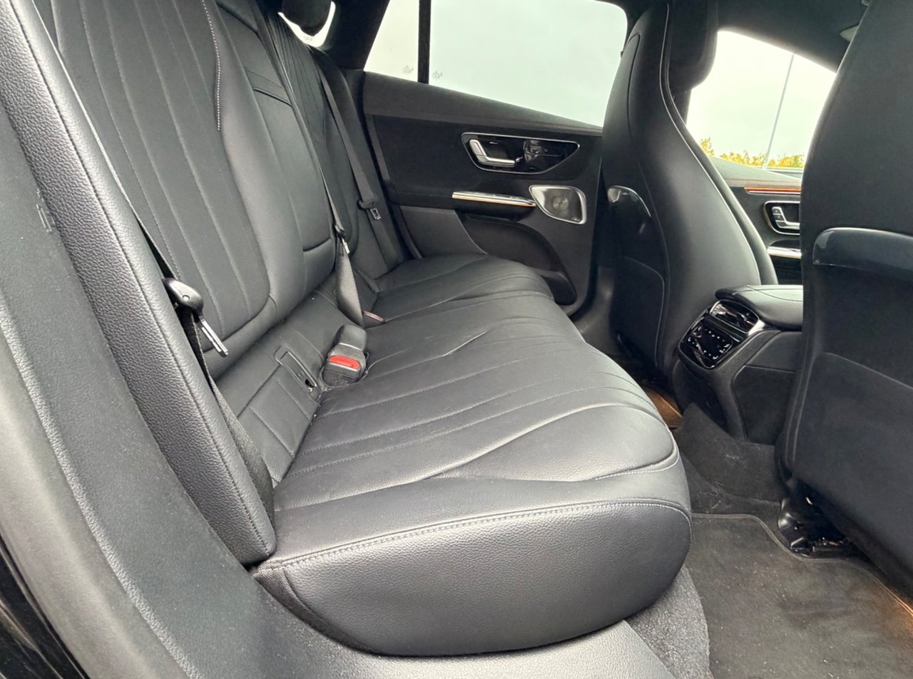 Mercedes-Benz EQE 350+ 90.6 kWh AMG Line 2025, bild 5/6