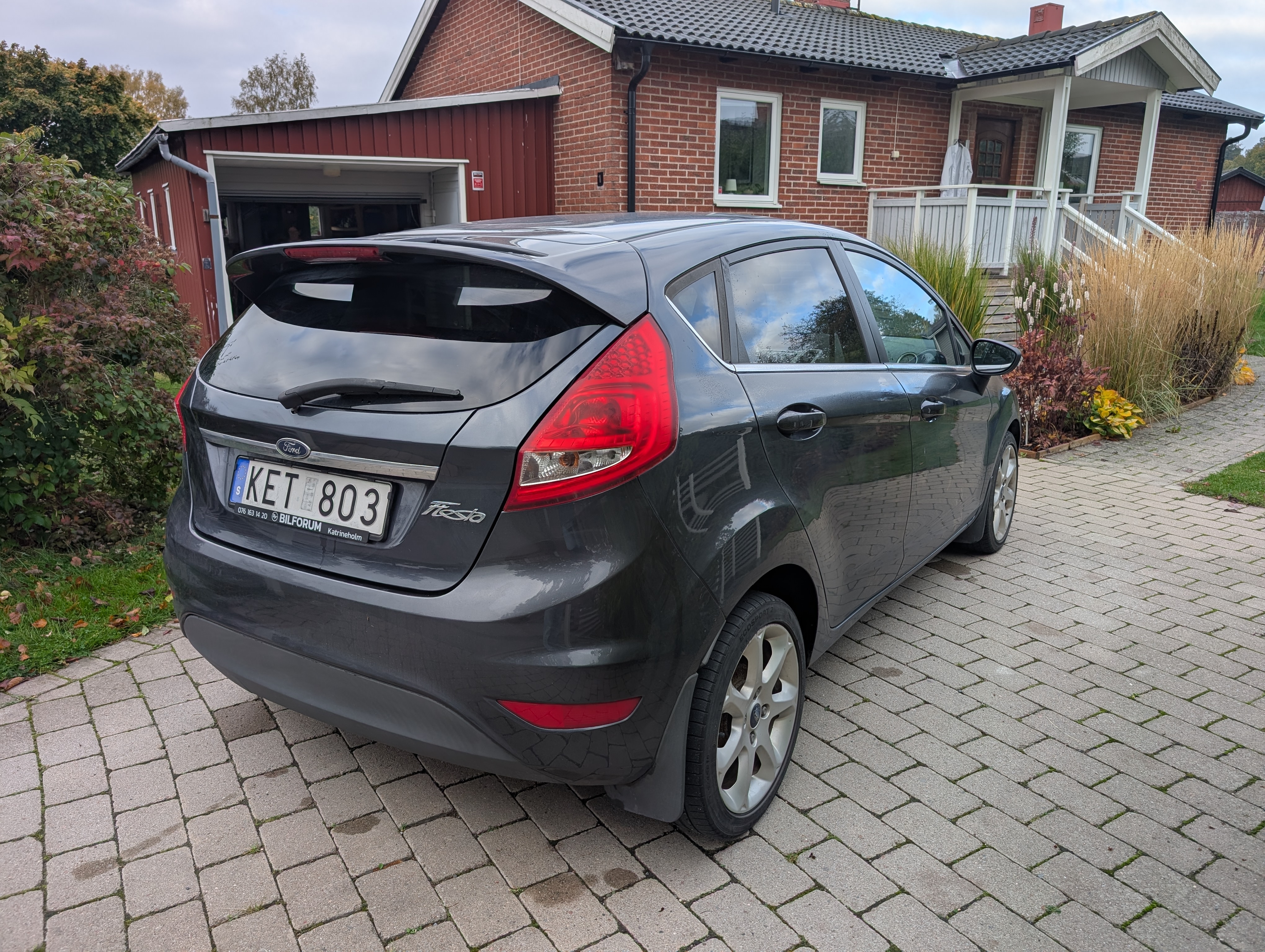 Ford Fiesta 1.25 Titanium 2010, bild 4/10