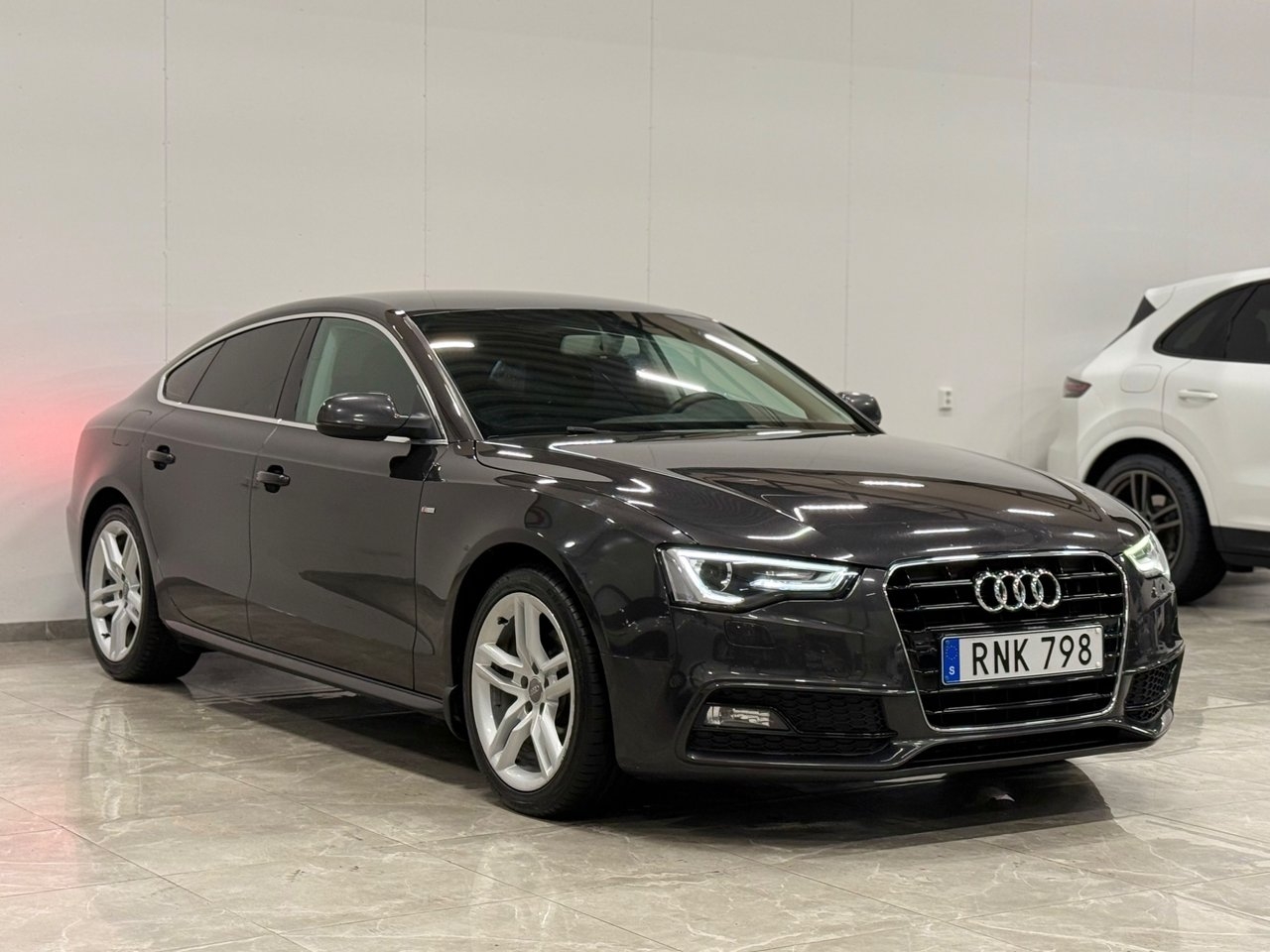 Audi A5 2.0 TDI 2015, bild 2/10