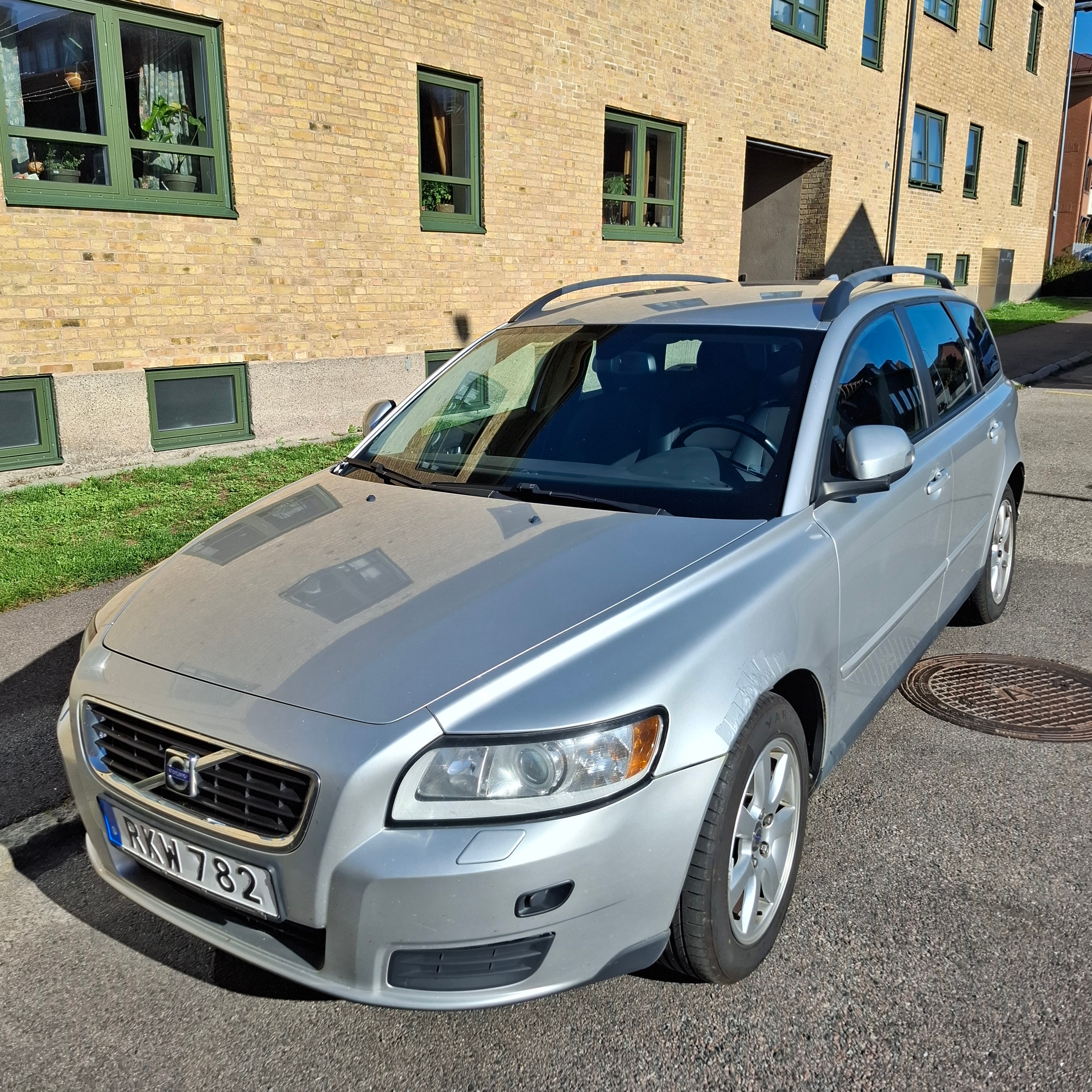 Volvo V50