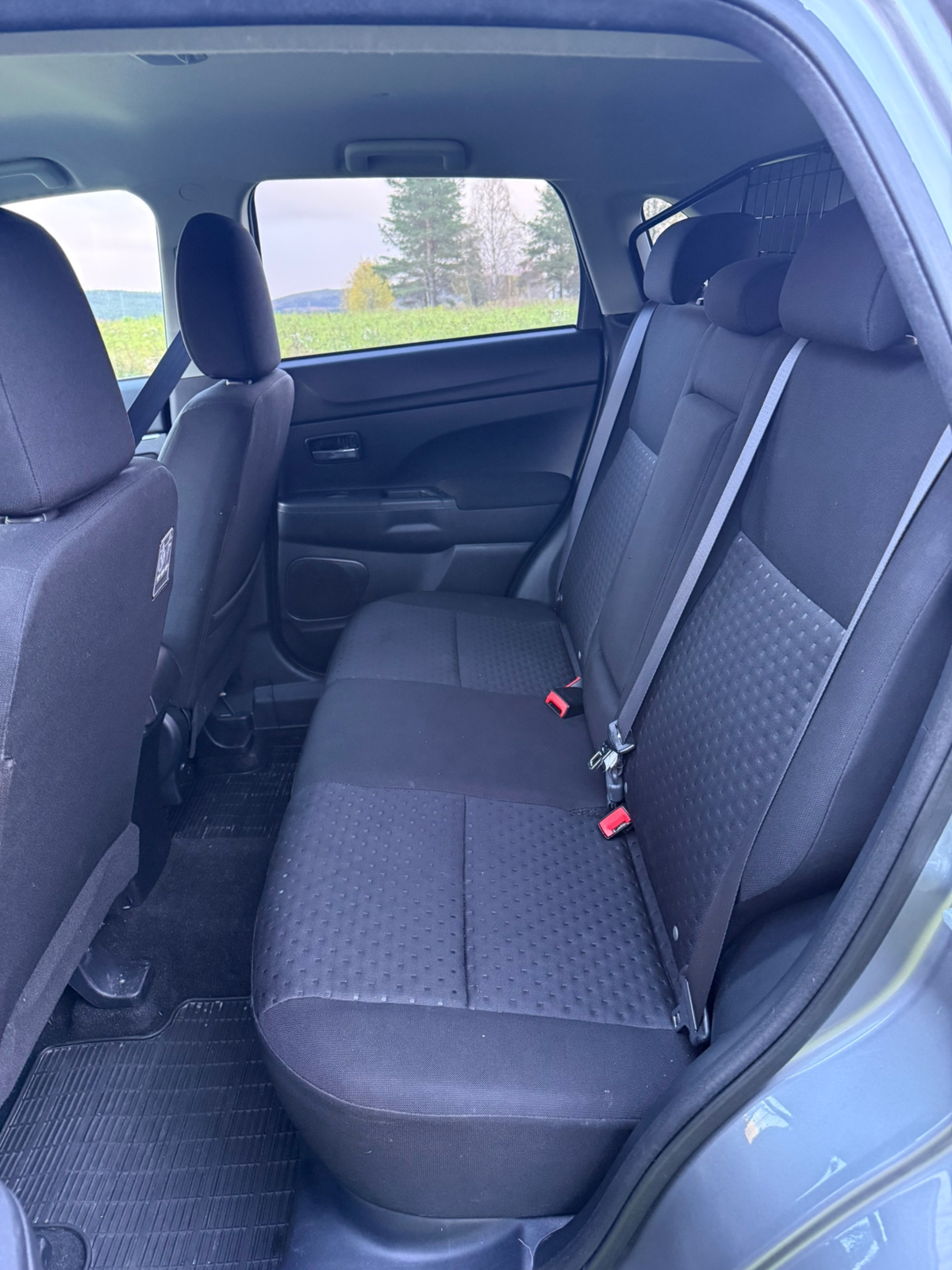 Mitsubishi ASX 1.8 DI-D+ 2011, photo 3/5