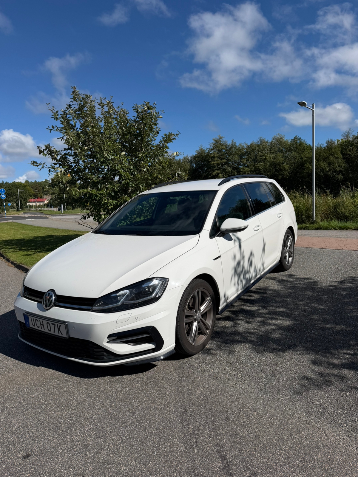 Volkswagen Golf 1.5 TSI 2020, bild 2/10