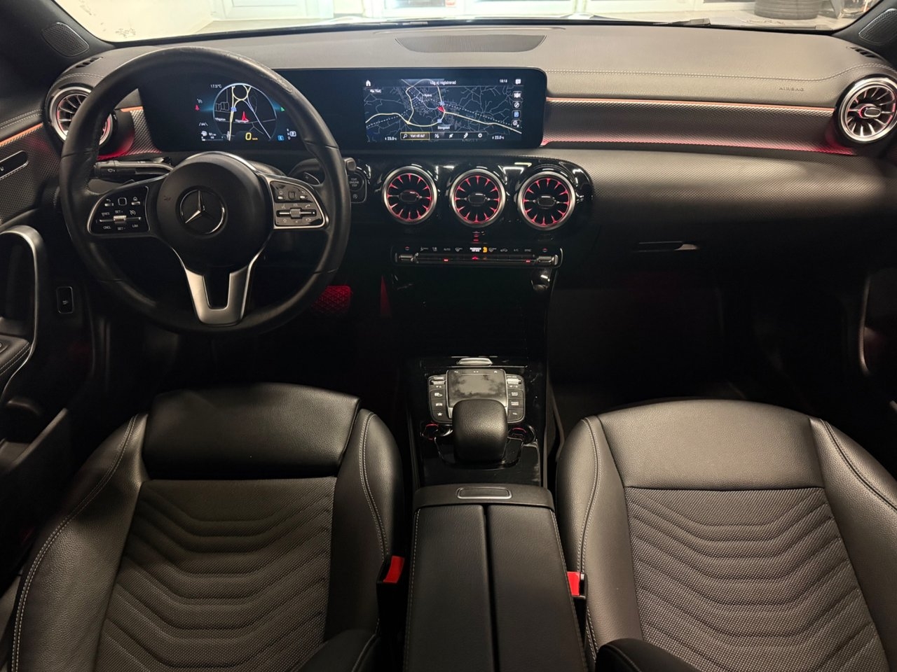 Mercedes-Benz CLA 200 2023, bild 4/10