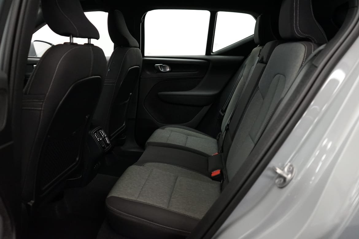 Volvo XC40 B4 Core 2024, bild 7/10