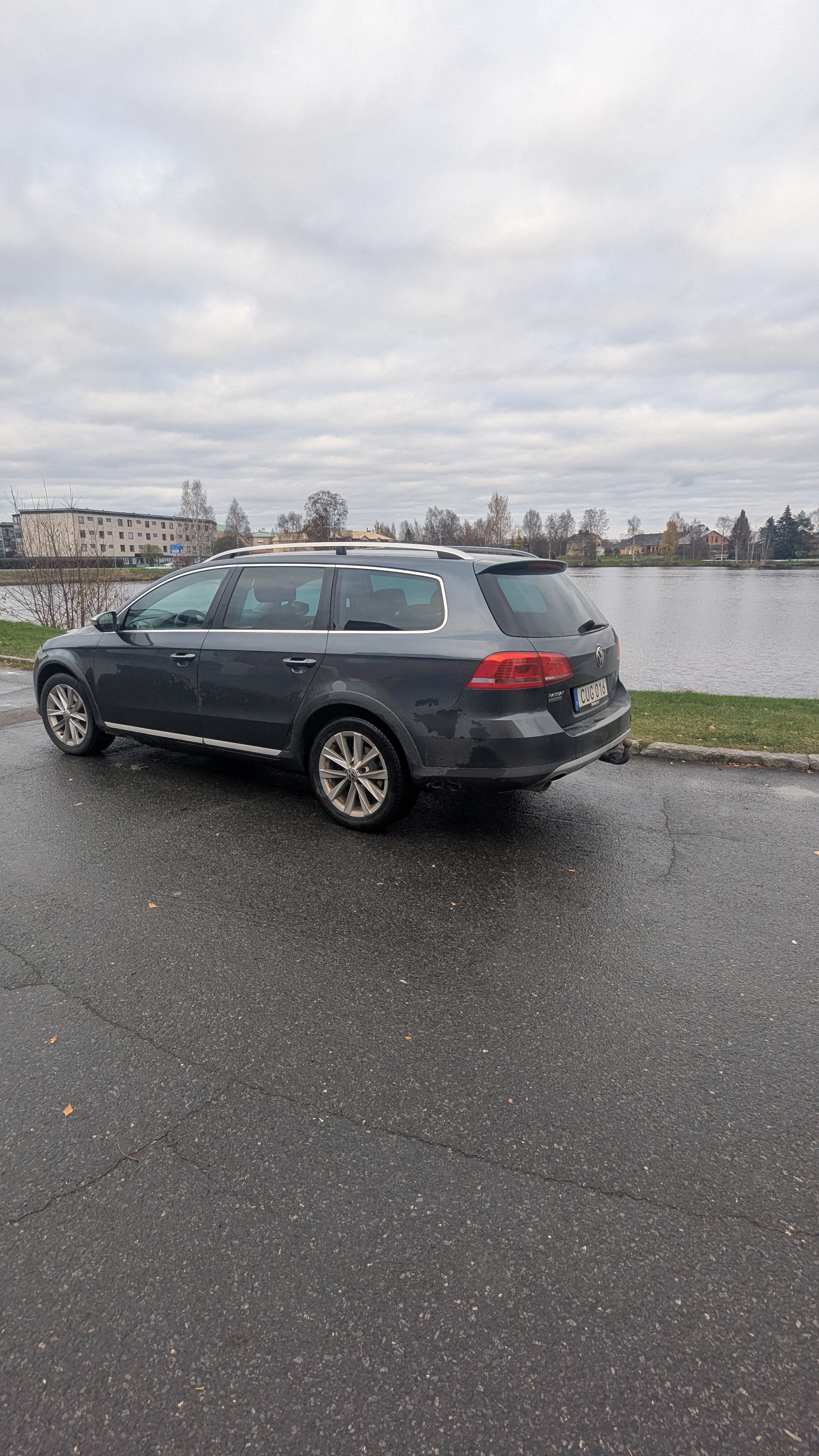 Volkswagen Passat 2015, bild 3/4