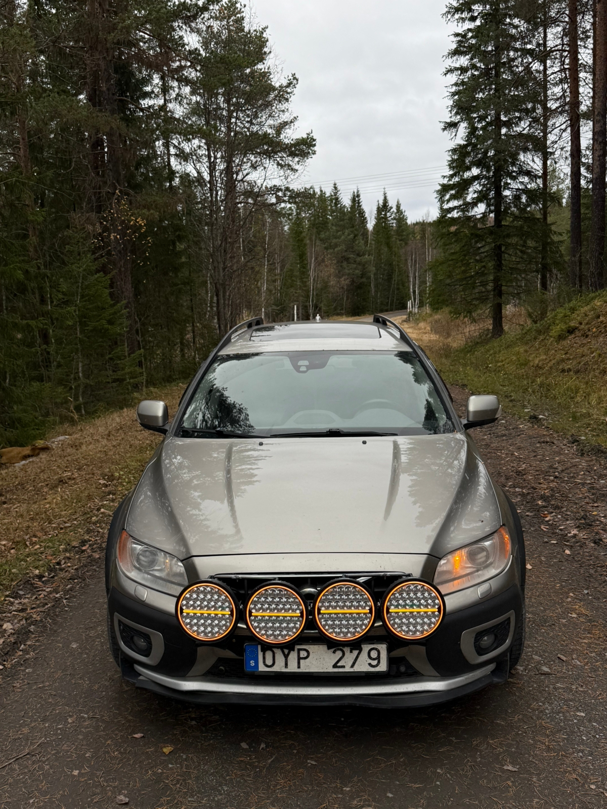 Volvo XC70 D3 AWD Geartronic 2012, bild 2/8