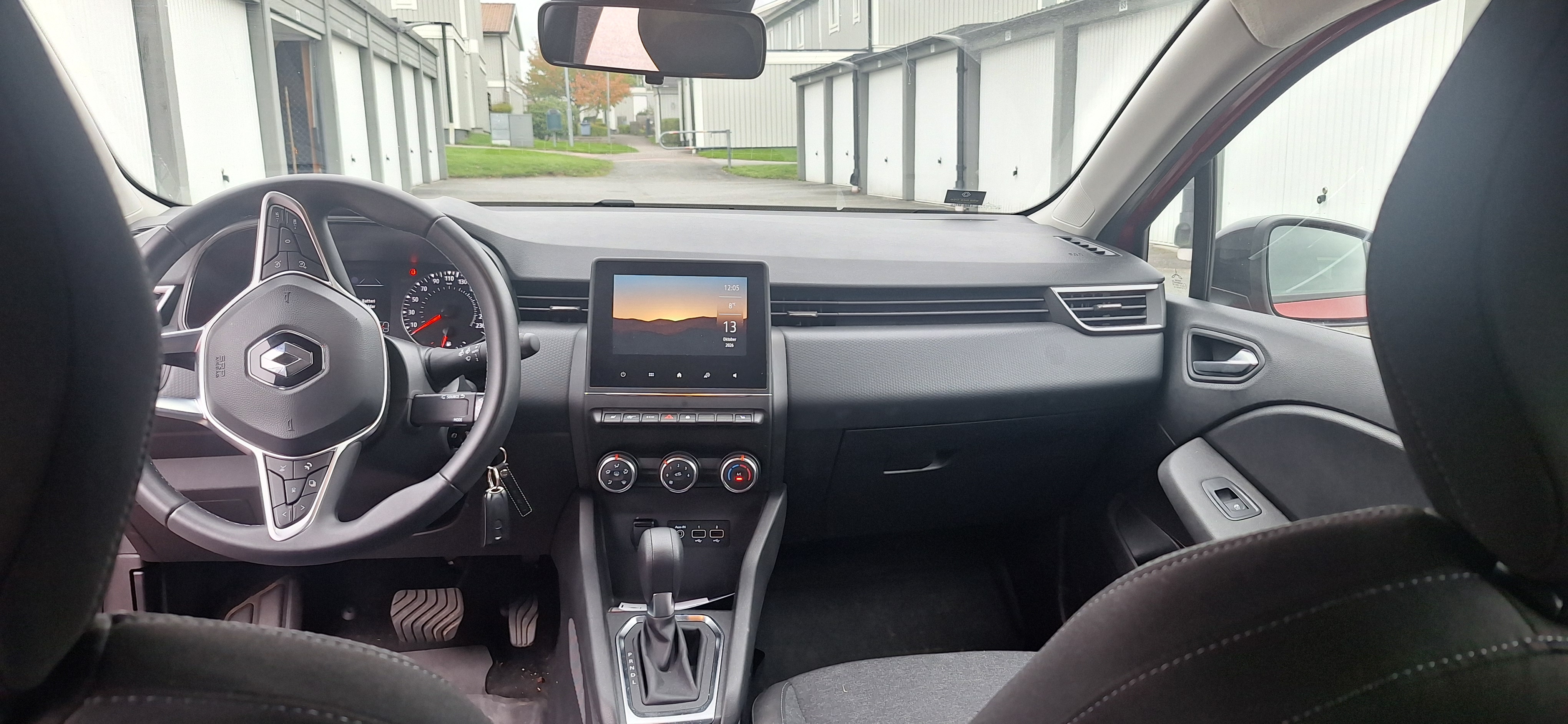 Renault Clio TCe 90 2023, bild 2/10