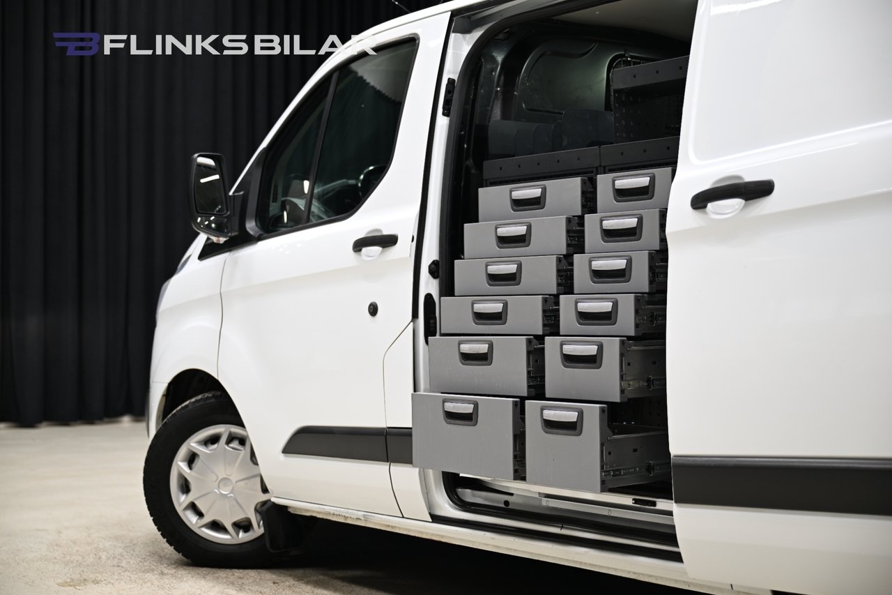 Ford Transit Custom 2017, kuva 7/10