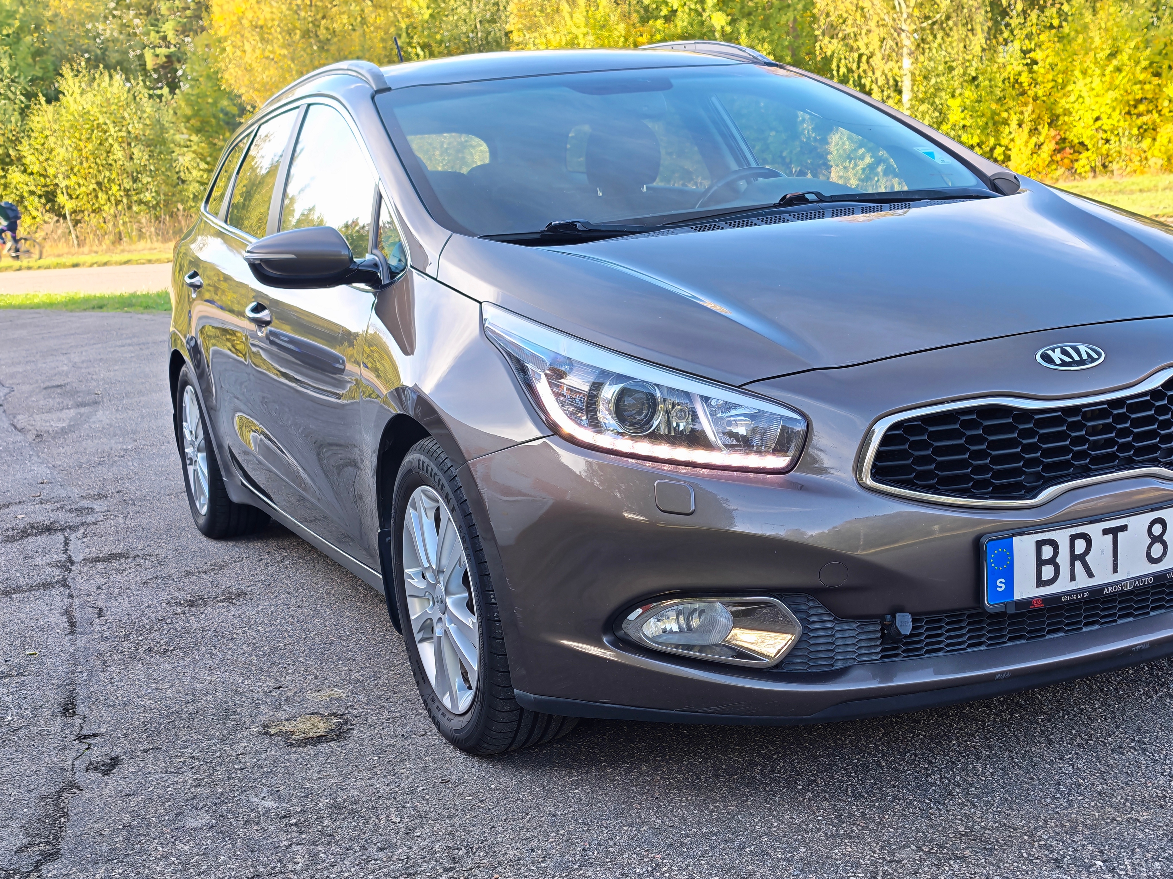 Kia Ceed _sw 1.6 CRDi Manuell 2014, bild 3/10