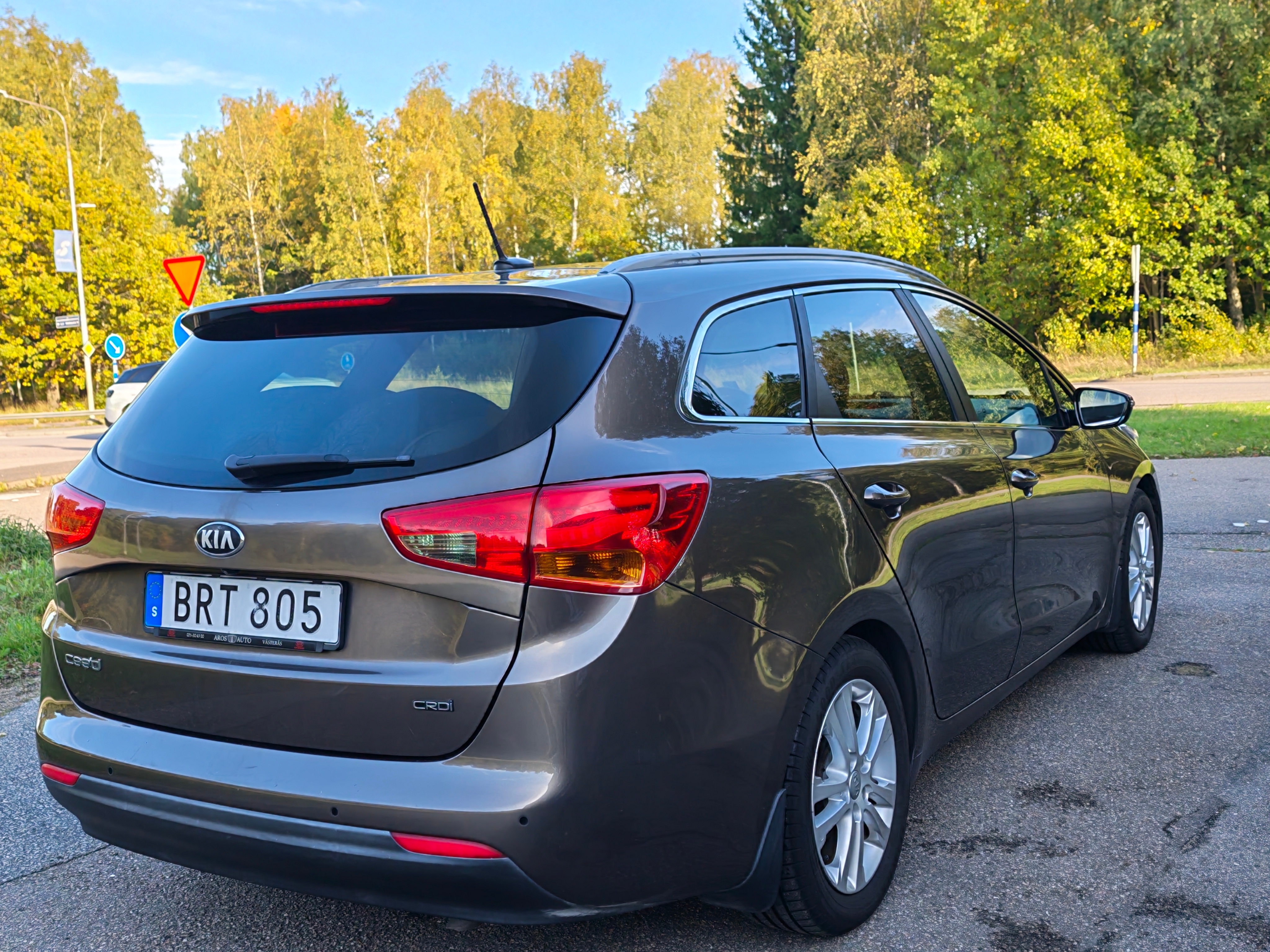 Kia Ceed _sw 1.6 CRDi Manuell 2014, bild 5/10
