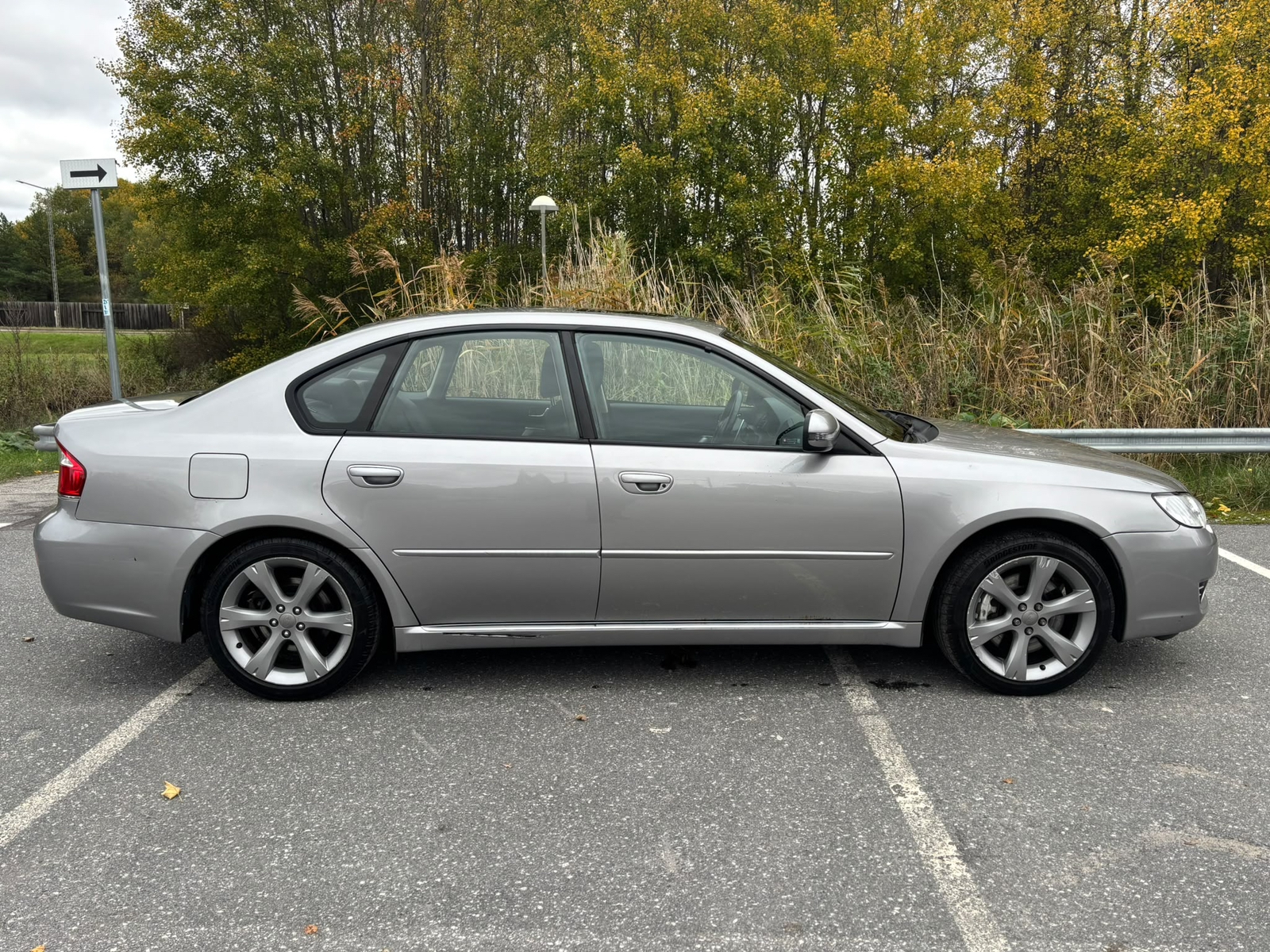 Subaru Legacy 3.0R 2009, bild 5/10