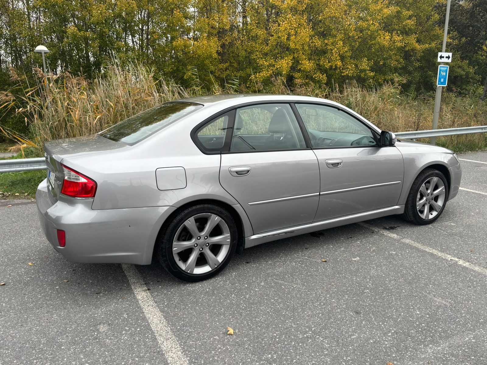Subaru Legacy 3.0R 2009, bild 6/10