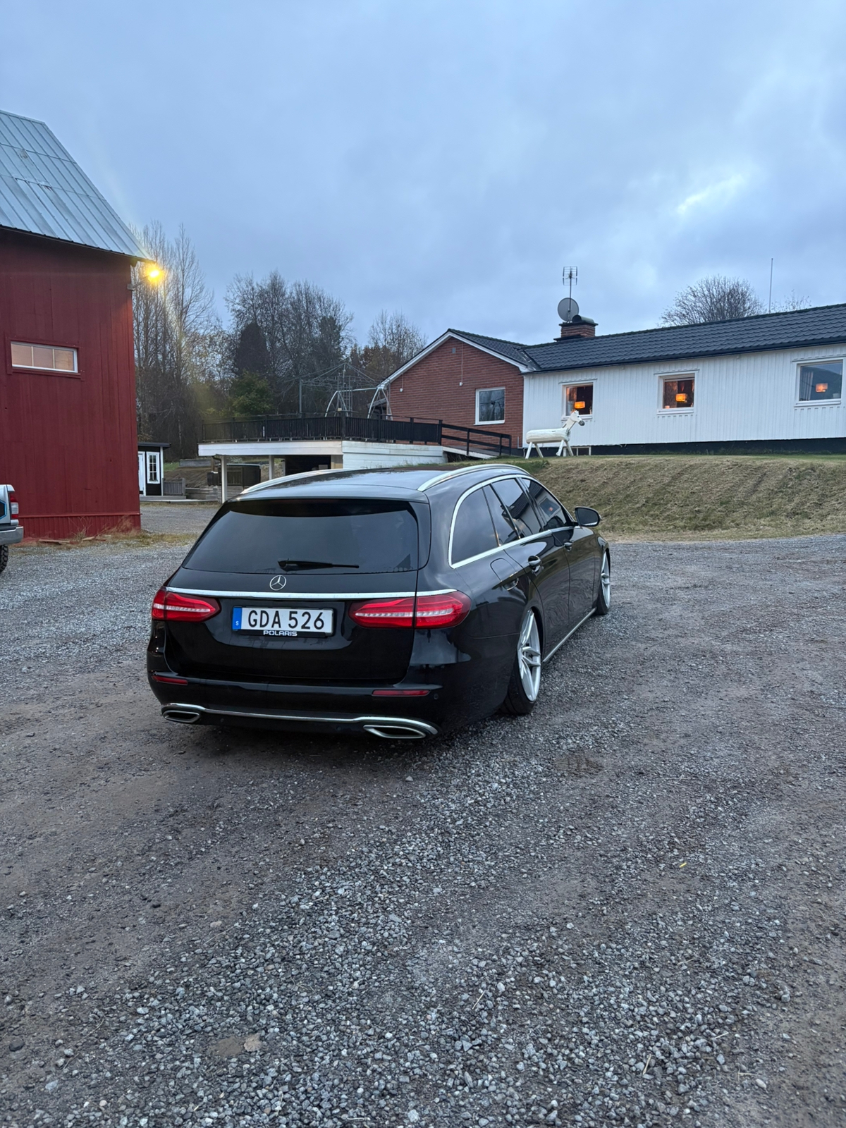Mercedes-Benz E 2018, photo 3/6