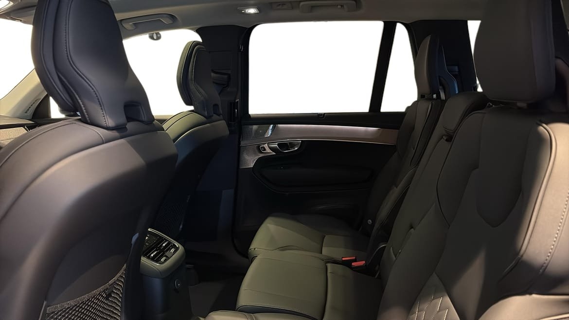 Volvo XC90 II T8 Ultra Dark 2025, bild 7/10