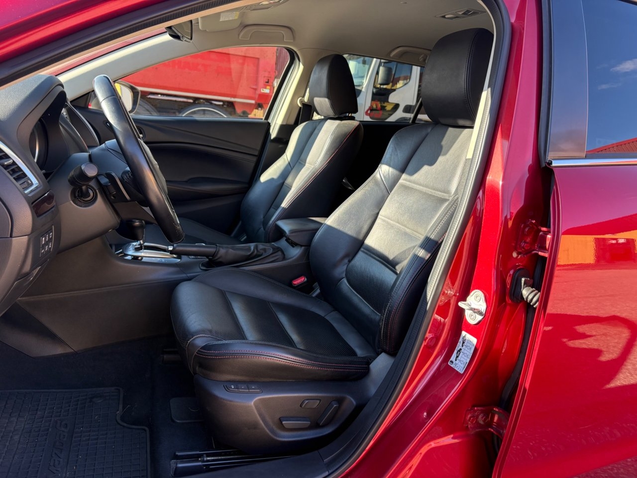 Mazda 6 2.2 SKYACTIV-D 175 2013, kuva 9/10