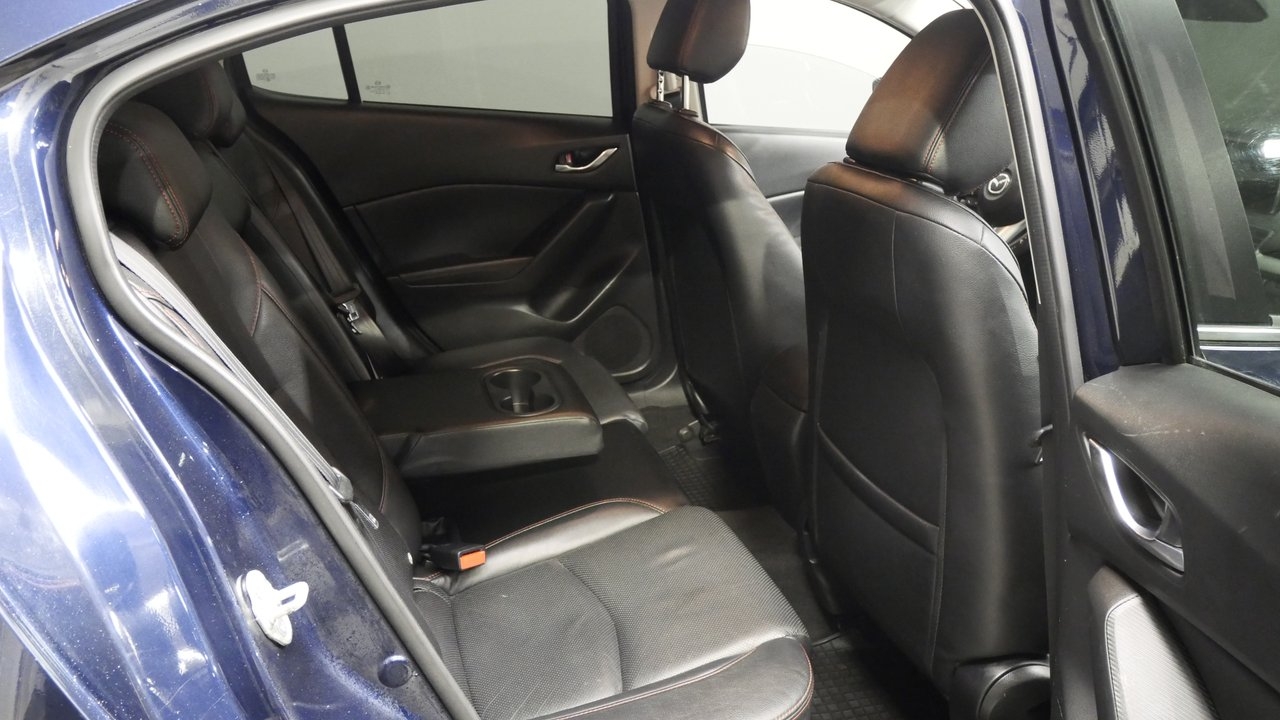 Mazda 3 SKYACTIV-D 150 2015, bild 9/10