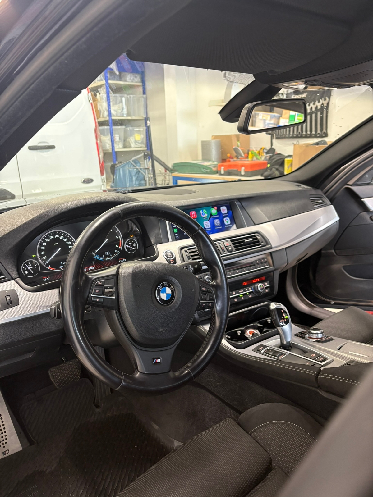 BMW 520 d Touring Steptronic 2012, bild 4/5