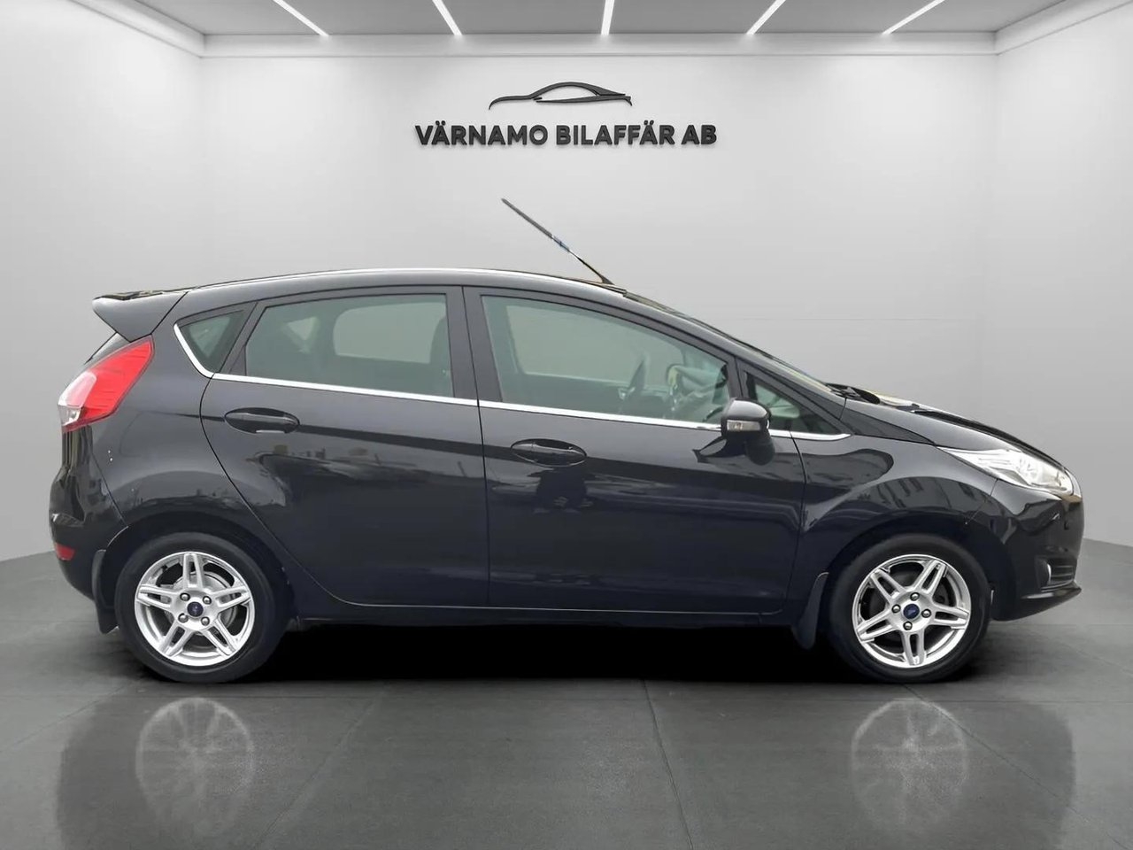 Ford Fiesta 2013, bild 5/10