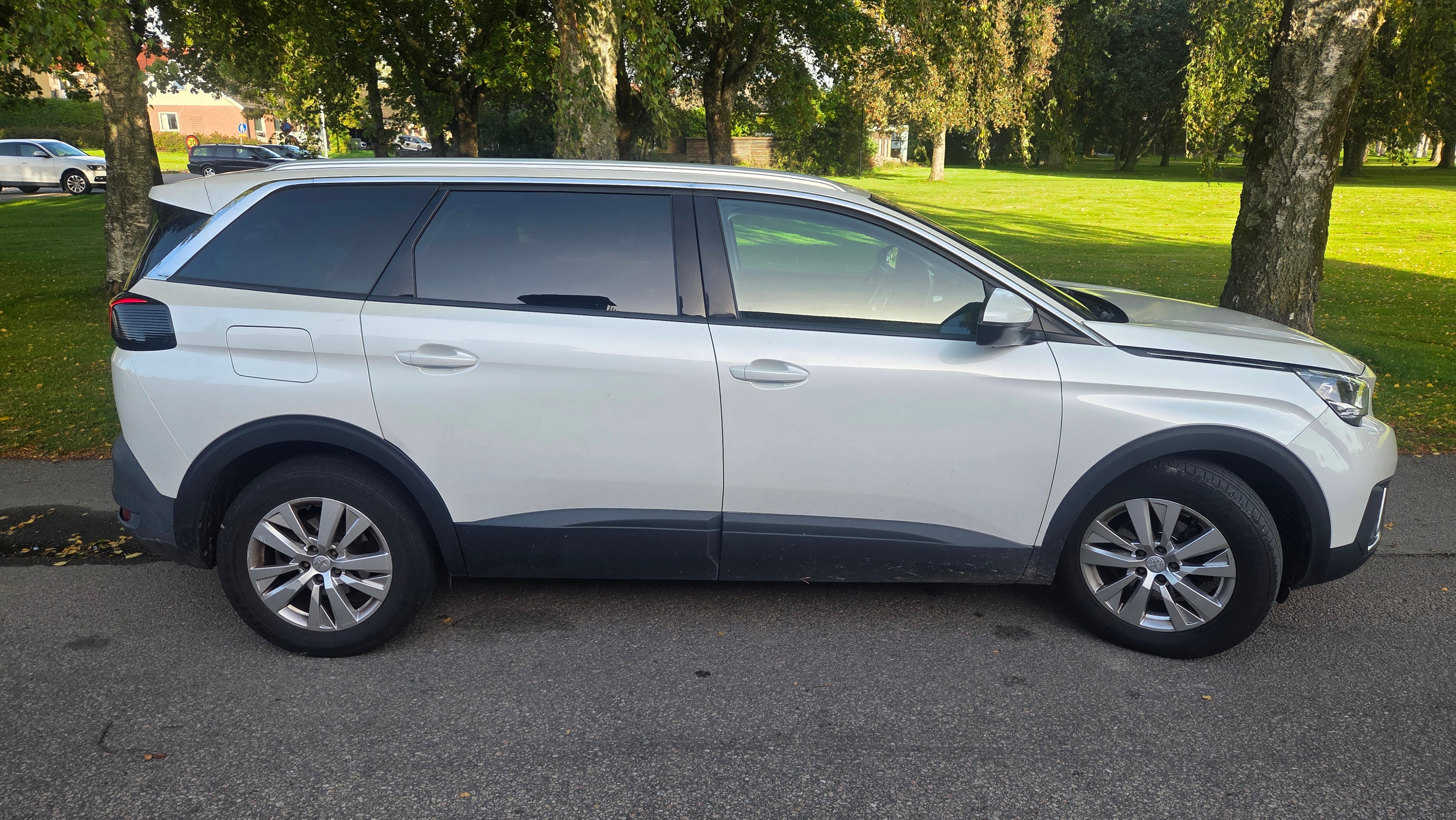 Peugeot 5008 2019, bild 2/10