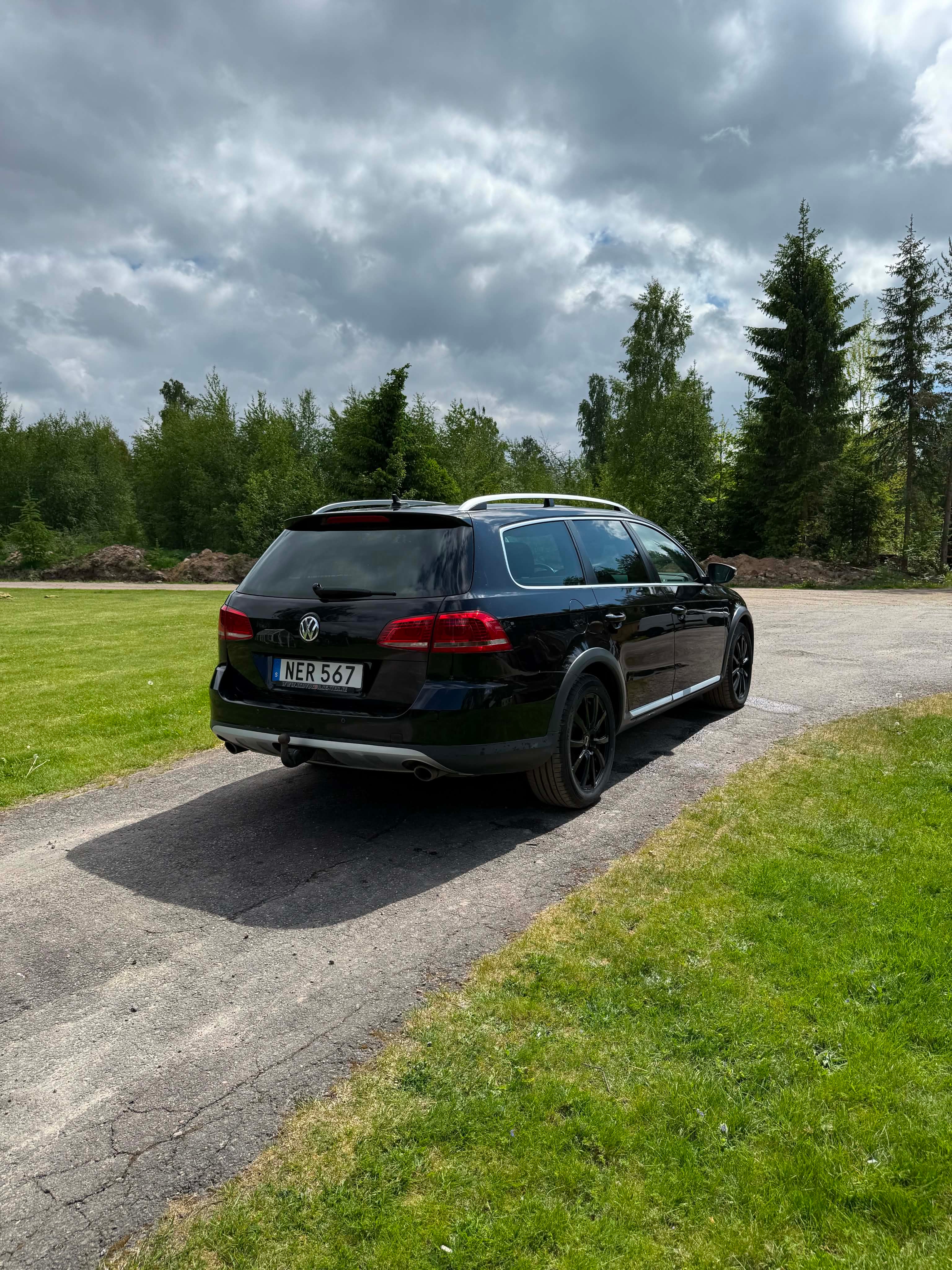 Volkswagen Passat 2013, bild 2/2