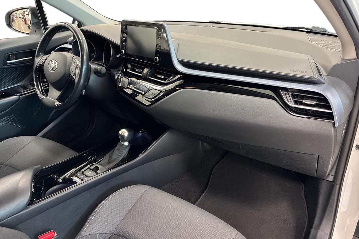 Toyota C-HR 1.8 Hybrid 2021, bild 6/10