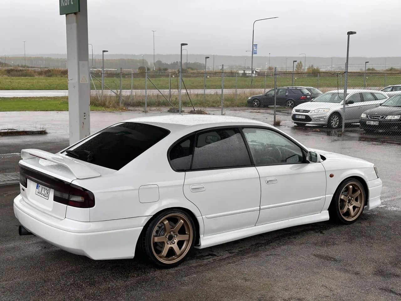 Subaru Legacy 2001, bild 4/9