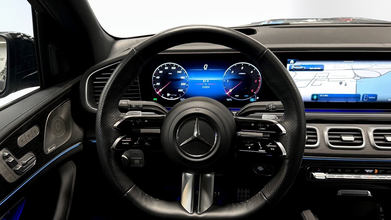 Mercedes-Benz GLS 2025, photo 4/10