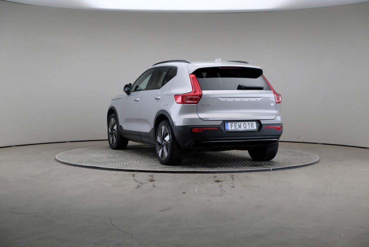 Volvo XC40 2024, bild 2/10
