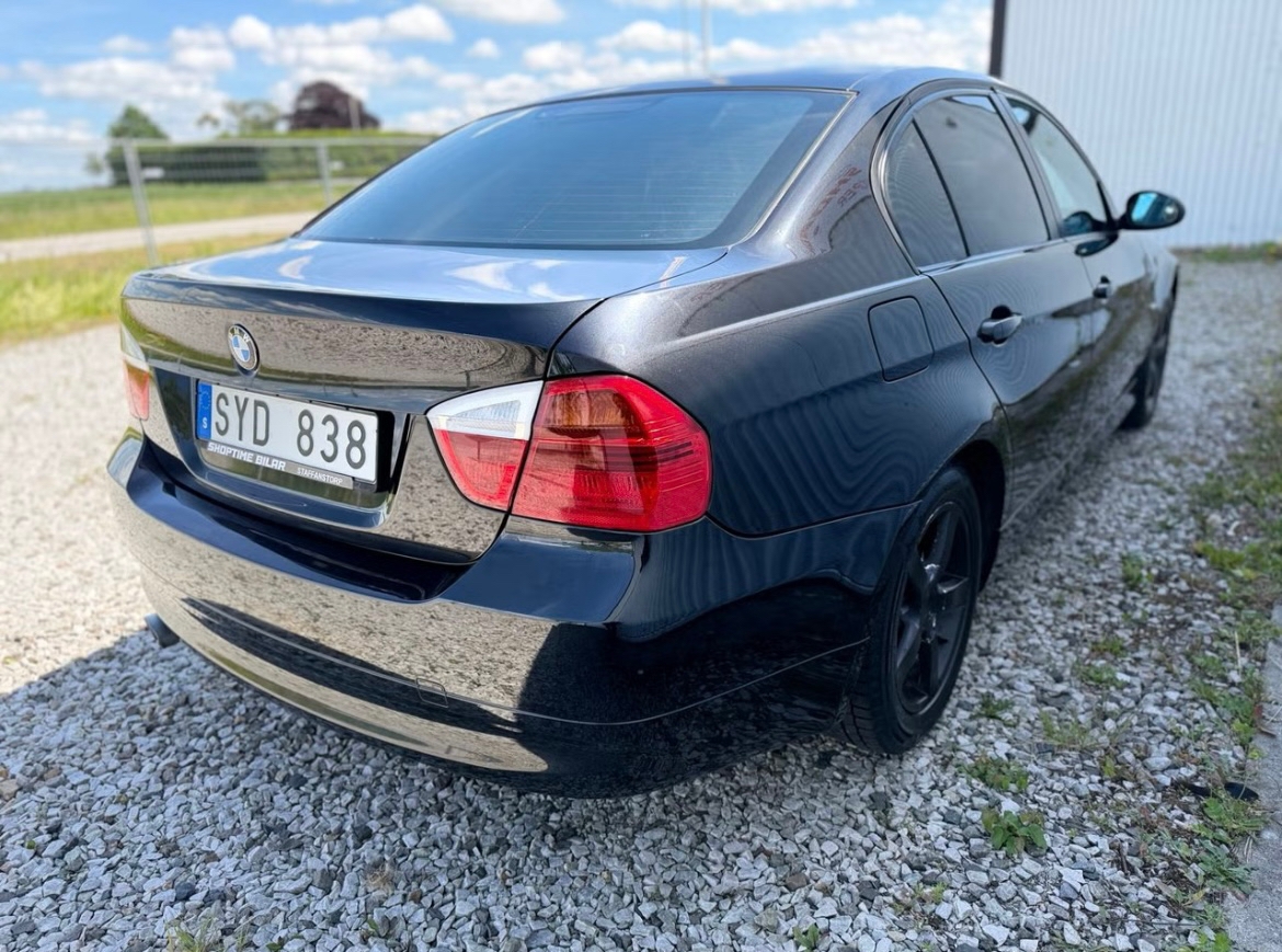 BMW 320 i Sedan Manuell 2008, bild 4/6