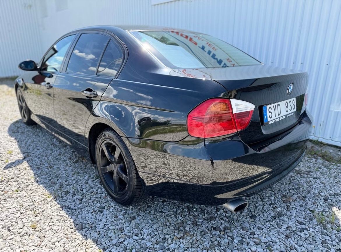 BMW 320 i Sedan Manuell 2008, bild 3/6
