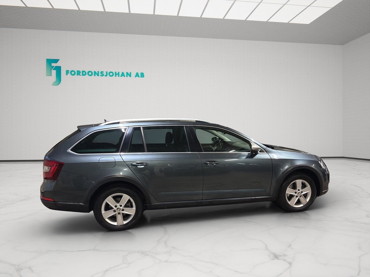 Skoda Octavia 2018, bild 5/10
