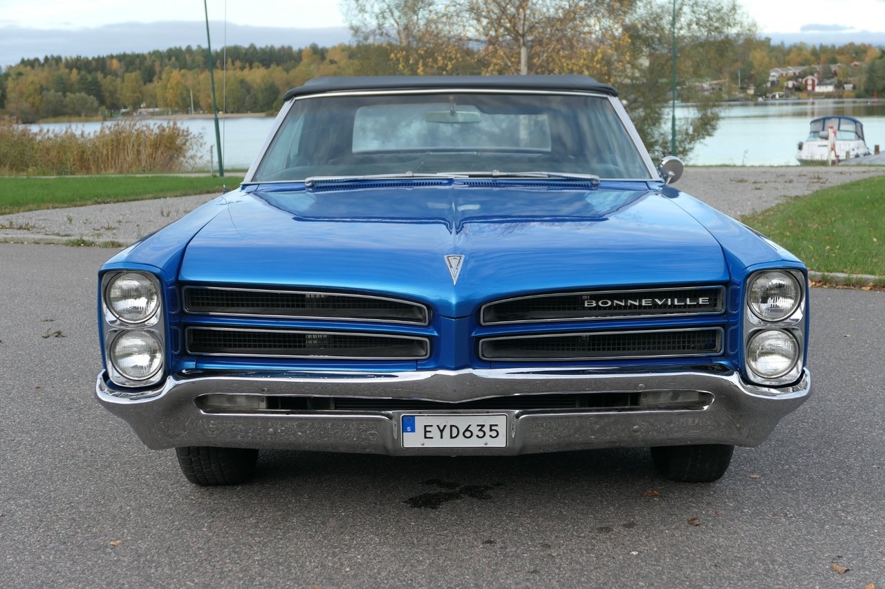 Pontiac Bonneville Cabriolet 1966, bild 2/10