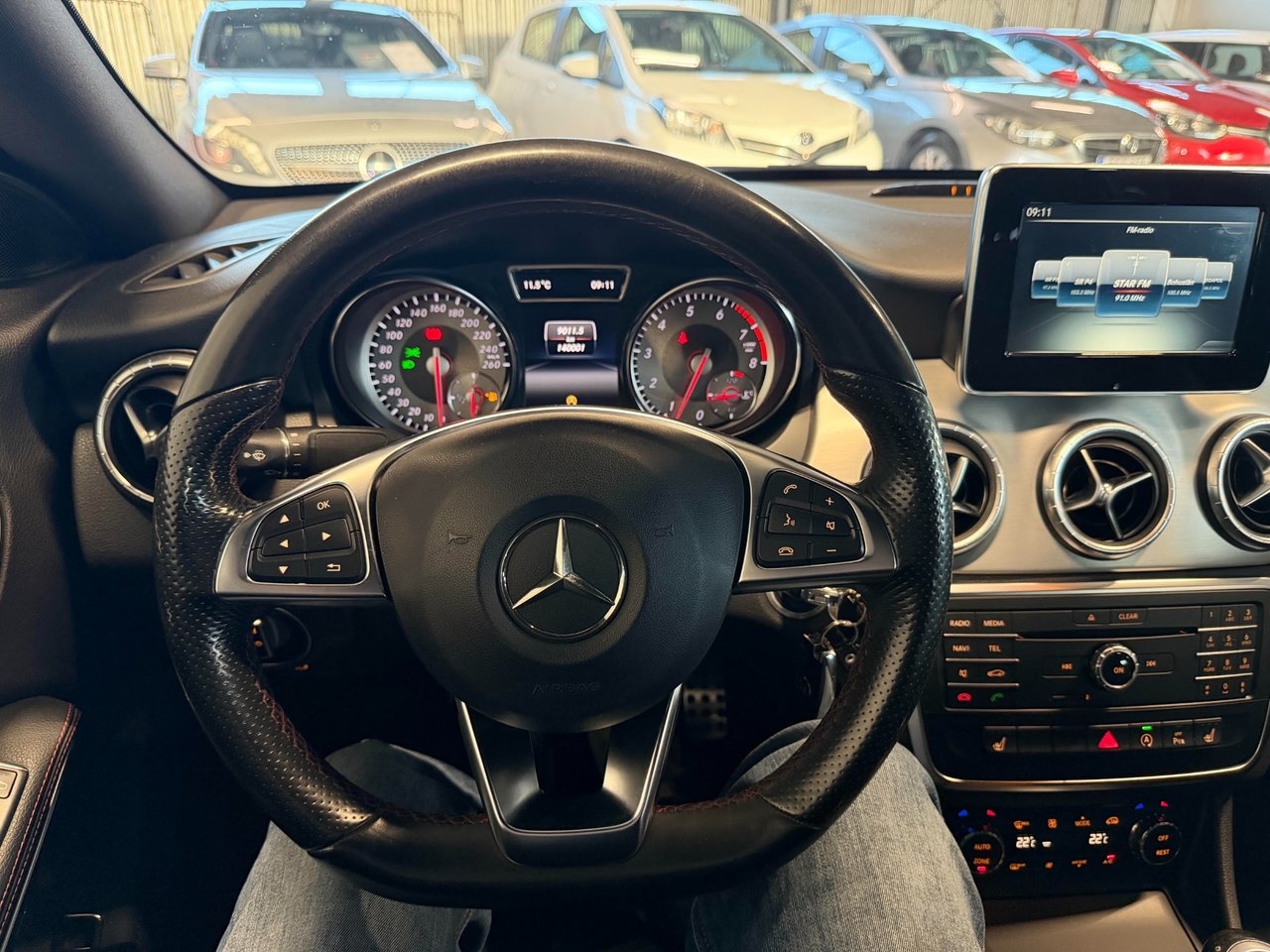 Mercedes-Benz CLA 200 AMG Line 2015, bild 7/10