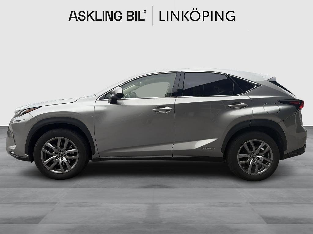 Lexus NX 300h AWD 2.5 AWD Executive 2019, bild 3/10