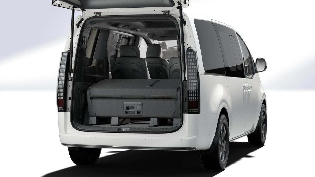 Hyundai Staria Calligraphy 7-sits 84kWh 2027, bild 6/6