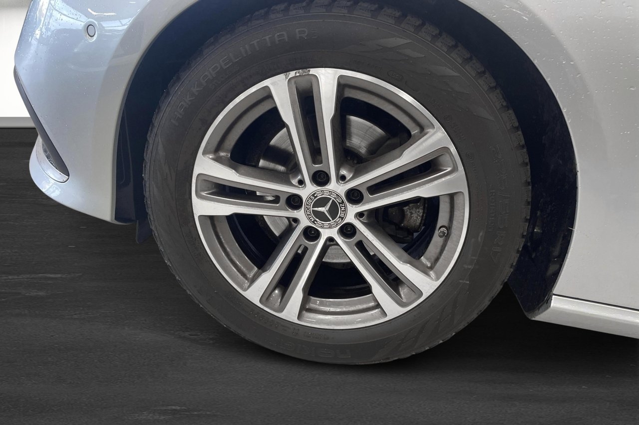 Mercedes-Benz E 2021, bild 5/10
