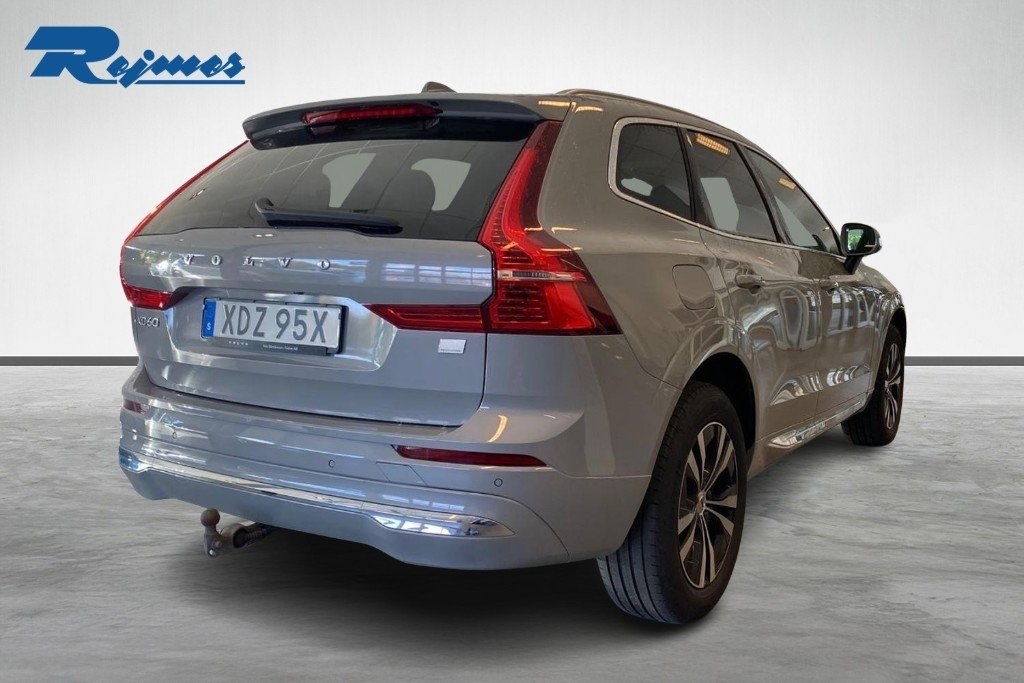 Volvo XC60 Core 2024, bild 2/9