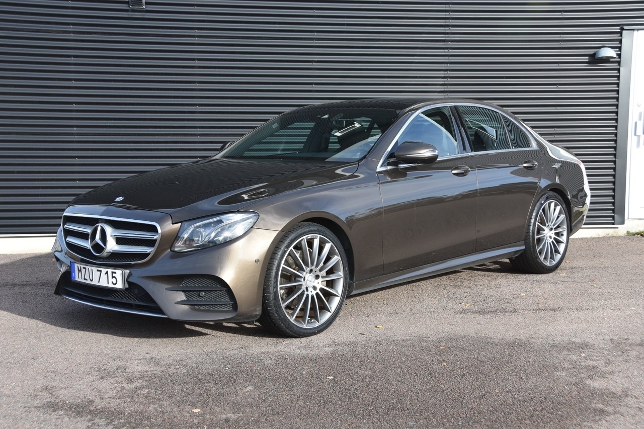 Mercedes-Benz E 200