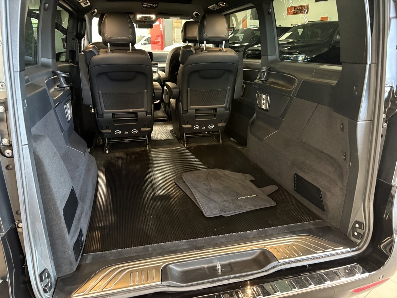 Mercedes-Benz V 2025, bild 7/10