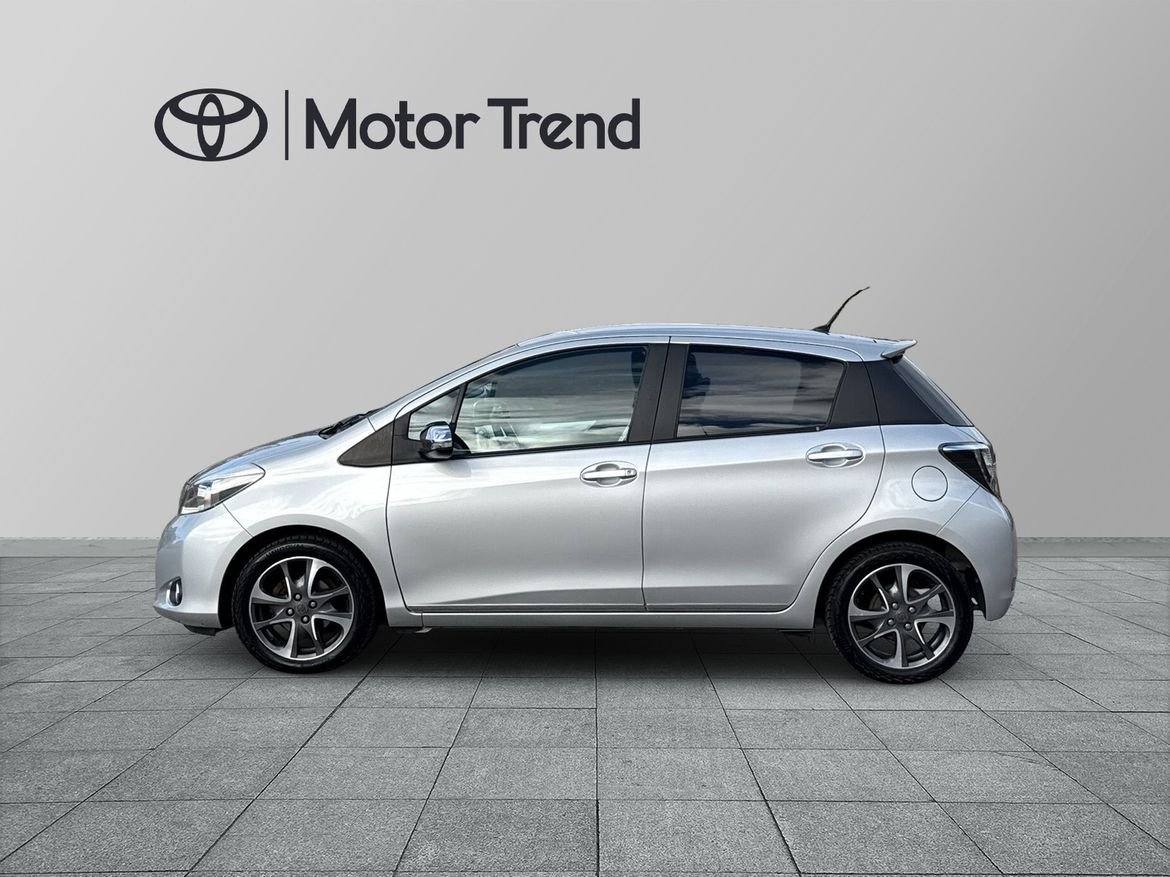 Toyota Yaris 1.33 Dual VVT-i,99hk,Trend 2013, bild 3/10