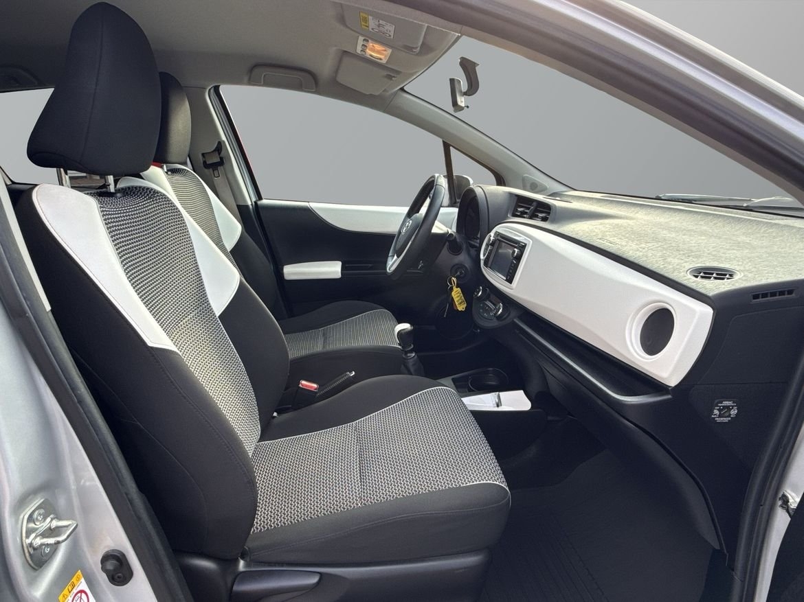 Toyota Yaris 1.33 Dual VVT-i,99hk,Trend 2013, bild 7/10