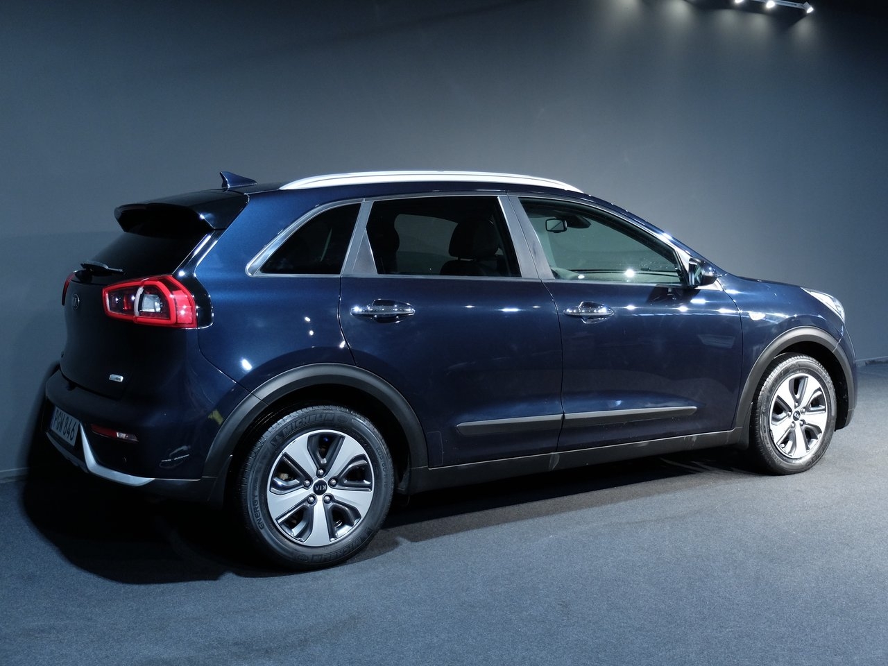 Kia Niro 1.6 GDI Hybrid Advance Plus 2017, bild 3/9